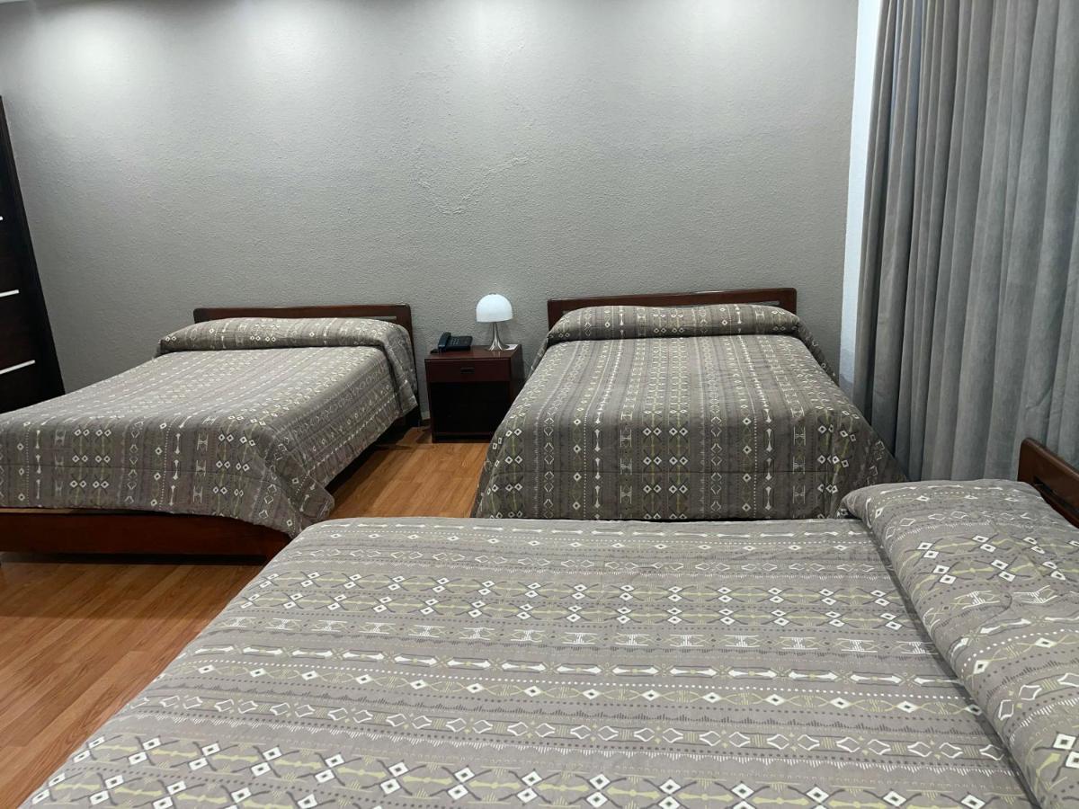 Alston Inn Hotel Quito Esterno foto