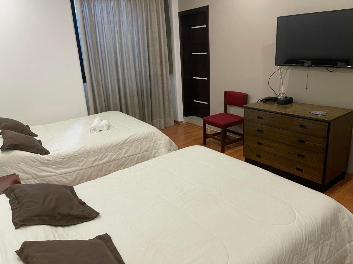 Alston Inn Hotel Quito Esterno foto