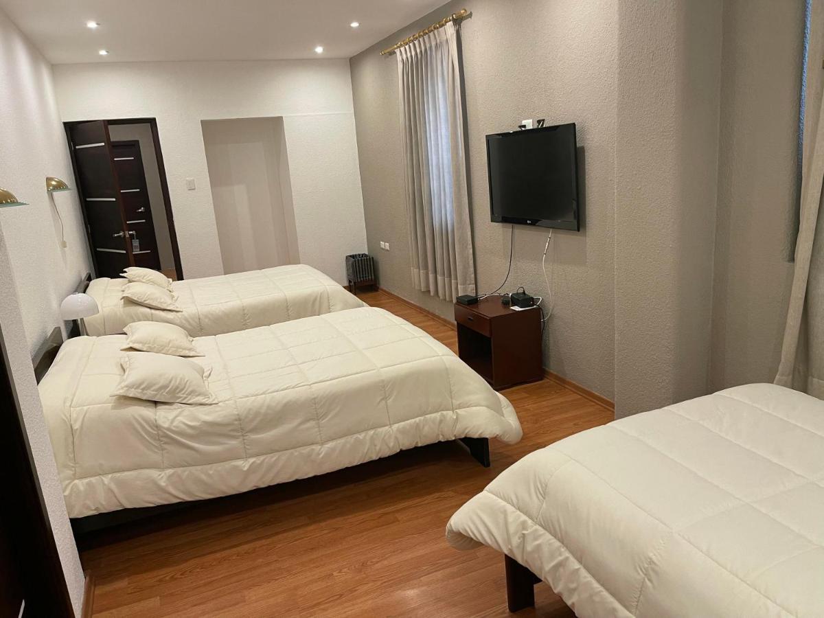 Alston Inn Hotel Quito Esterno foto