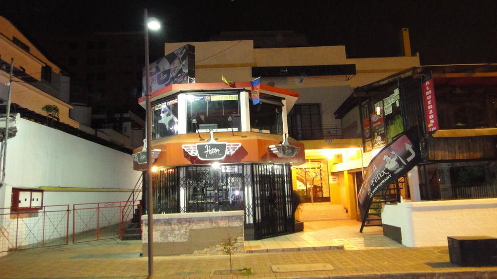 Alston Inn Hotel Quito Esterno foto