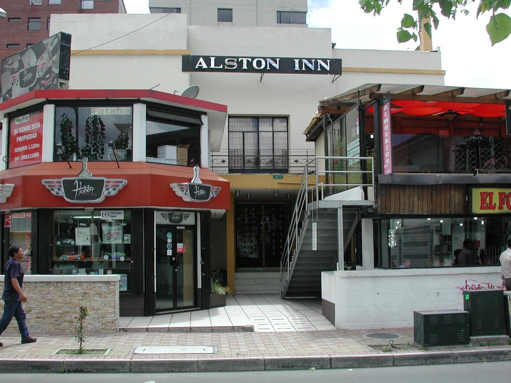 Alston Inn Hotel Quito Esterno foto