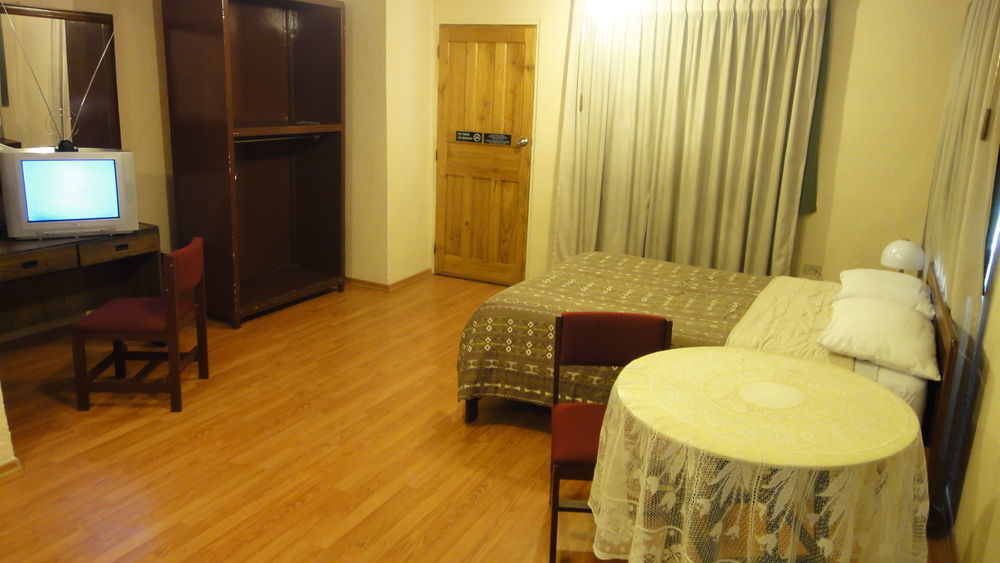 Alston Inn Hotel Quito Esterno foto
